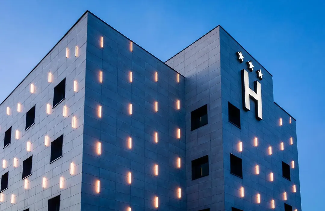 Hotel Puerta Santander-1